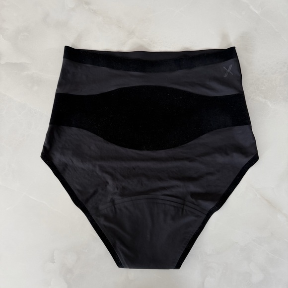 Knix Leakproof CoreLove High Rise - Picture 9 of 11